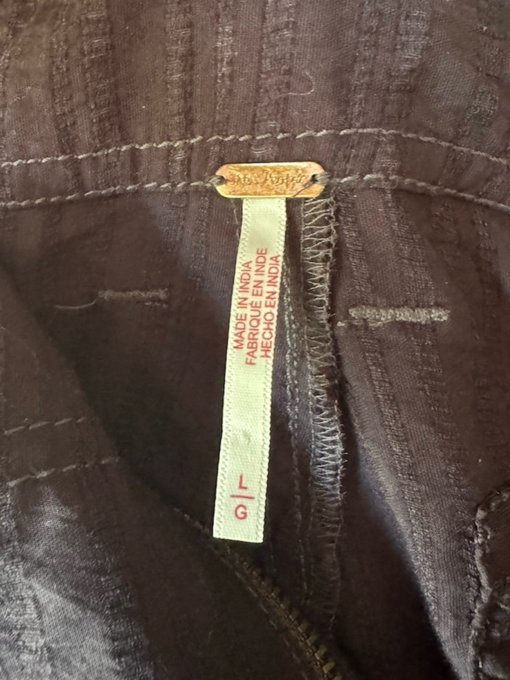 Free people Scorpio shirred mid rise cargo pants in “Black Coffee” Size L. - Picture 6 of 8